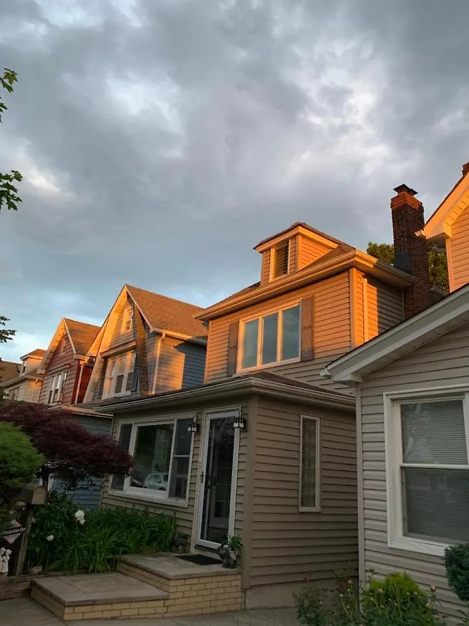 Homestay Separate Big Room Near Jfk And Laguardia Airport New York
