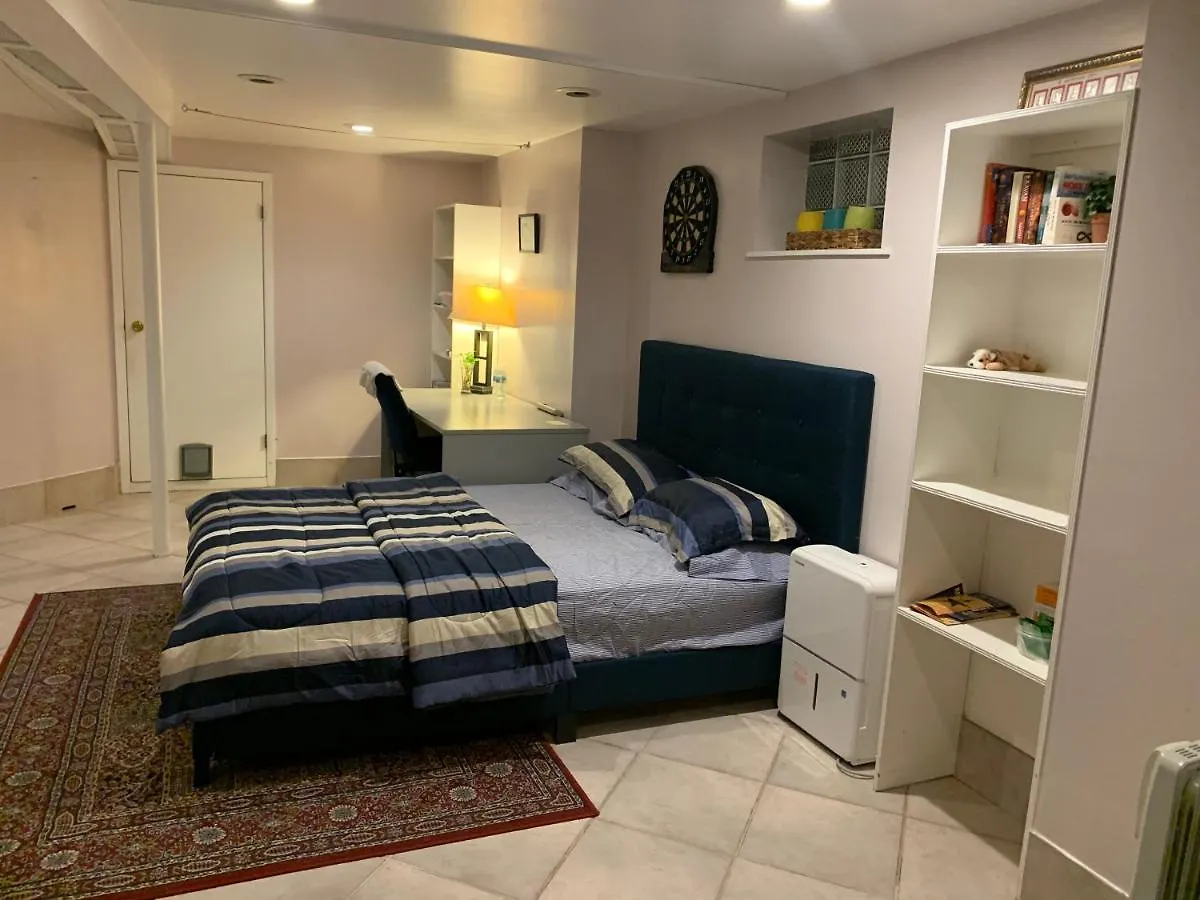 Separate Big Room Near Jfk And Laguardia Airport New York Homestay